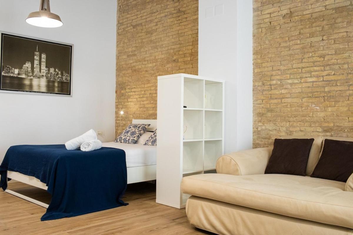 Florit Flats - Cozy Loft By The Central Market Walencja Zewnętrze zdjęcie