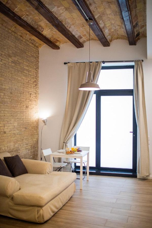 Florit Flats - Cozy Loft By The Central Market Walencja Zewnętrze zdjęcie